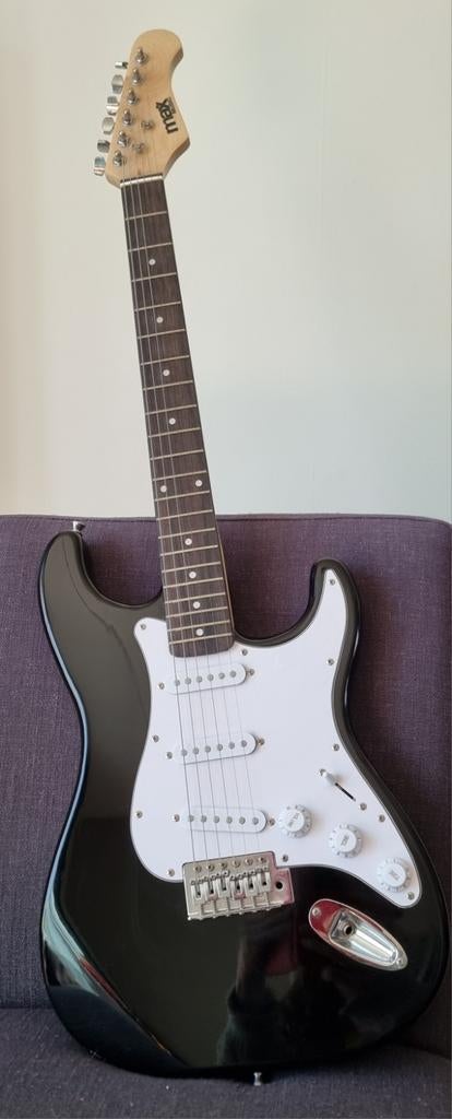 Elektrische gitaar, compleet met toebehoren!, Ophalen, Zo goed als nieuw, Solid body, Overige merken
