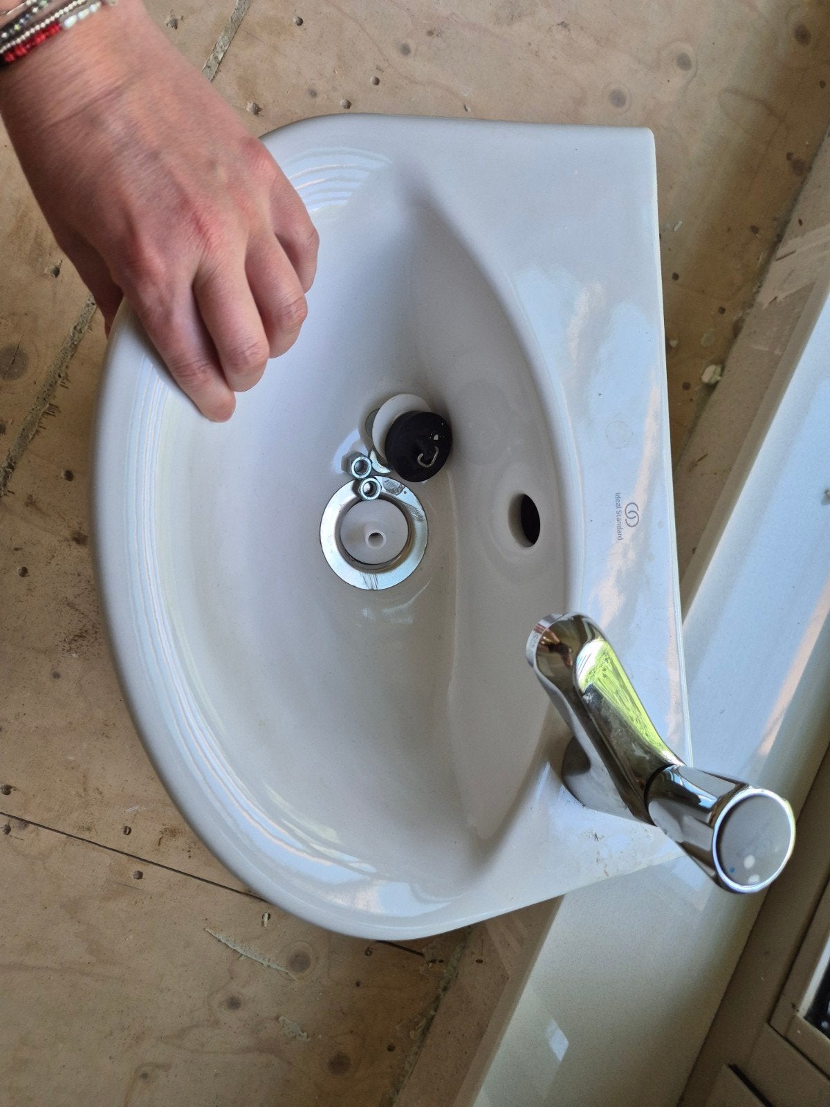 Nieuw fonteintje wc 2x, Ophalen, Overige typen, Nieuw, 50 tot 100 cm