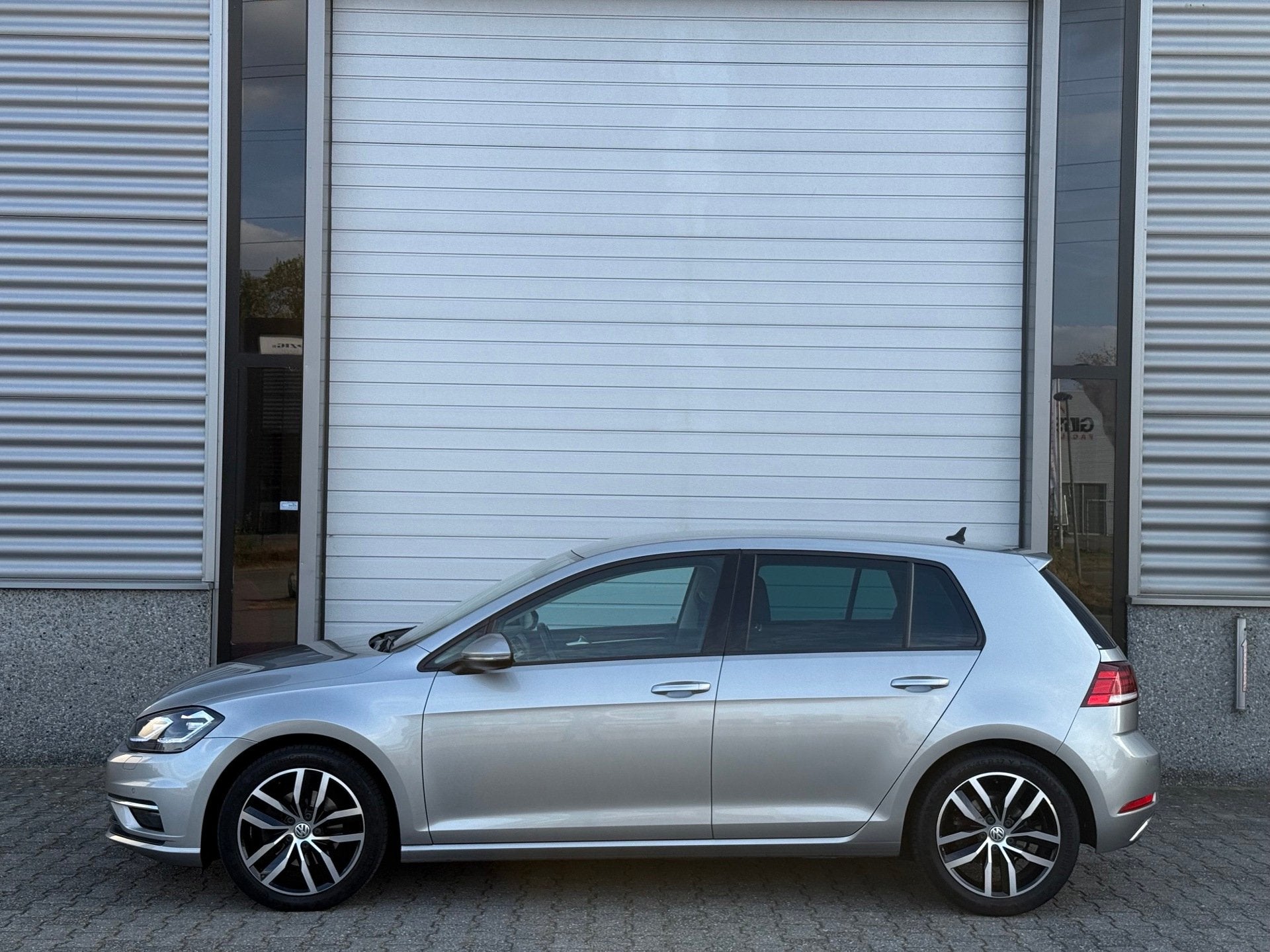 Volkswagen GOLF 1.5 TSI Highline Virtual Navi ACC, Auto's, Volkswagen, Voorwielaandrijving, 4 cilinders, 150 pk, Leder en Stof