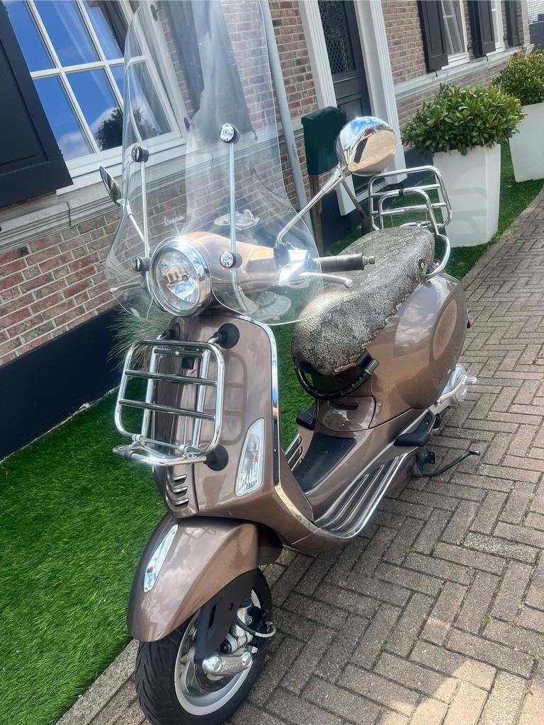 Vespa Primavera 2014, Fietsen en Brommers, Scooters | Vespa, Ophalen, Zo goed als nieuw, Benzine, Overige modellen