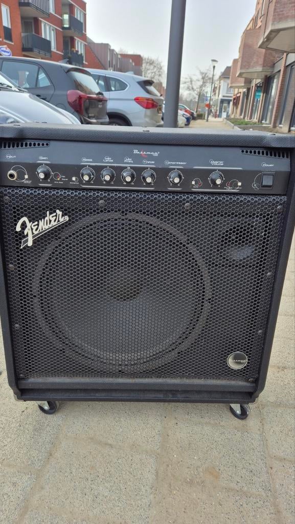 Fender Bassman 100 basversterker incl flight case, Muziek en Instrumenten, Ophalen, Gebruikt, Basgitaar, 100 watt of meer