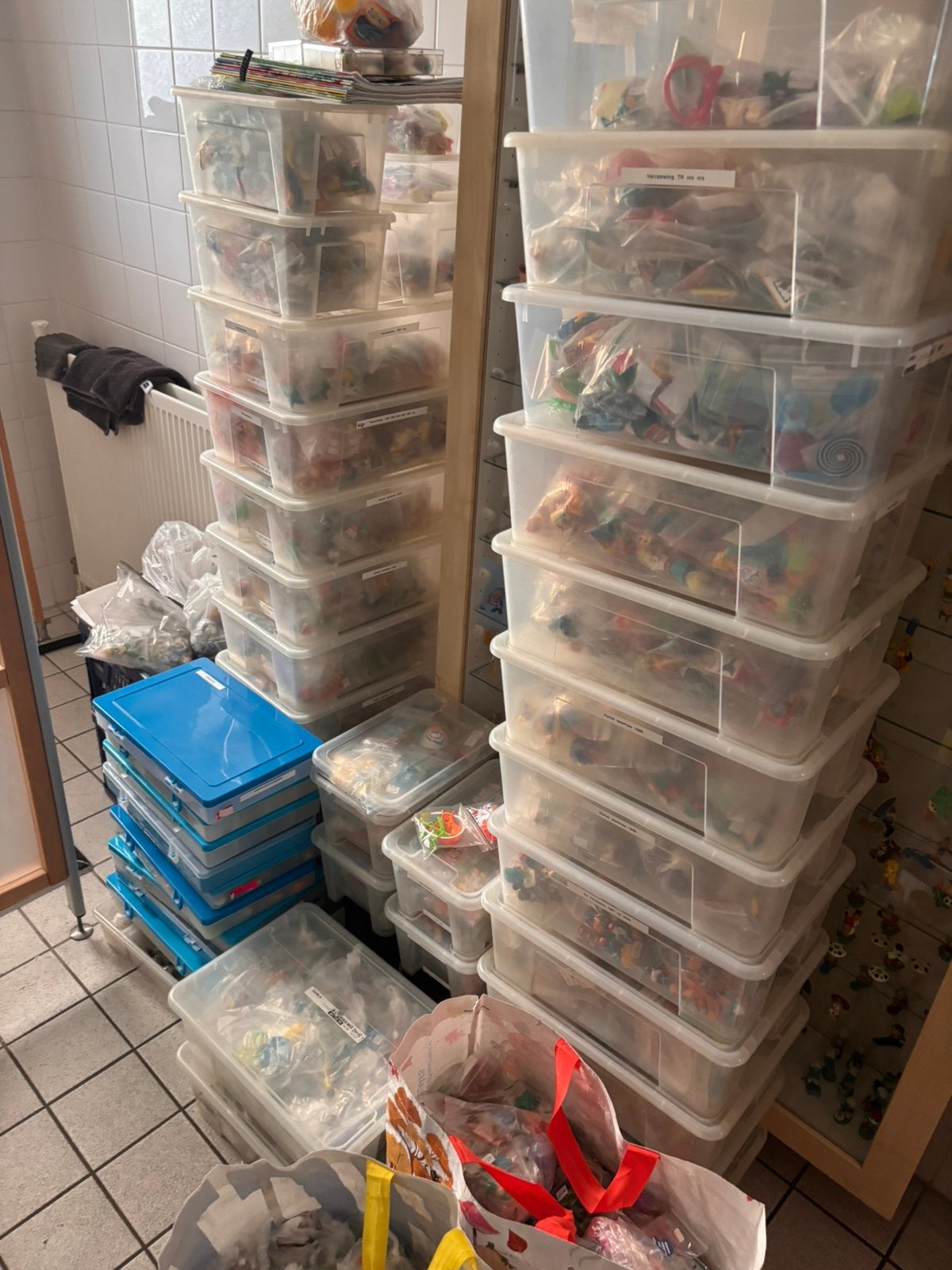 Complete Ferrero Kinder Surprise verzameling, Ophalen, Zo goed als nieuw, Hardplasticfiguren