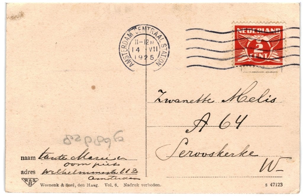 968828 Volendam 1925 Haven Botter klederdracht Gelopen, Ophalen of Verzenden, 1920 tot 1940, Gelopen, Noord-Holland