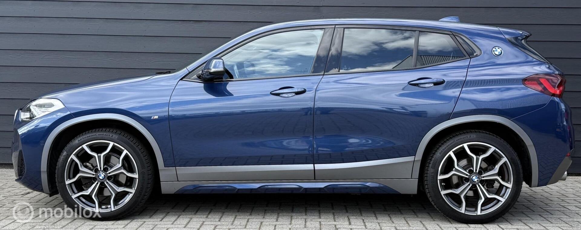 BMW X2 sDrive18i Executive M-Sport Kuipstoel/LED/Winterpakke, Auto's, Voorwielaandrijving, Dealer onderhouden, Gebruikt, Met garantie (alle)