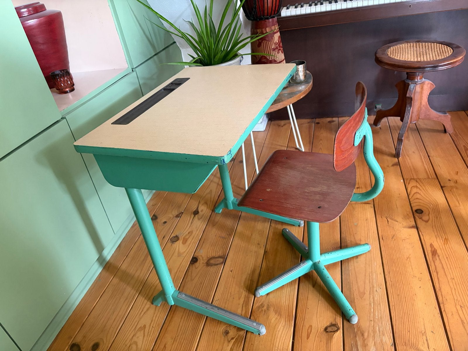 Vintage kinderbureau en stoel - Jaren '50/'60, Antiek en Kunst, Ophalen