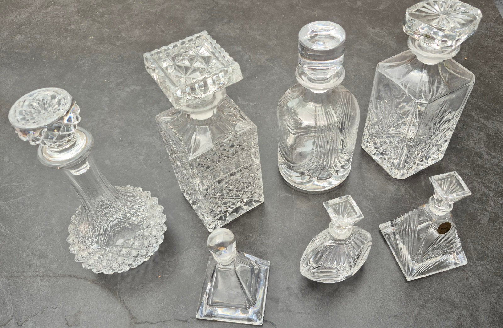 Set kristallen karaffen., Ophalen