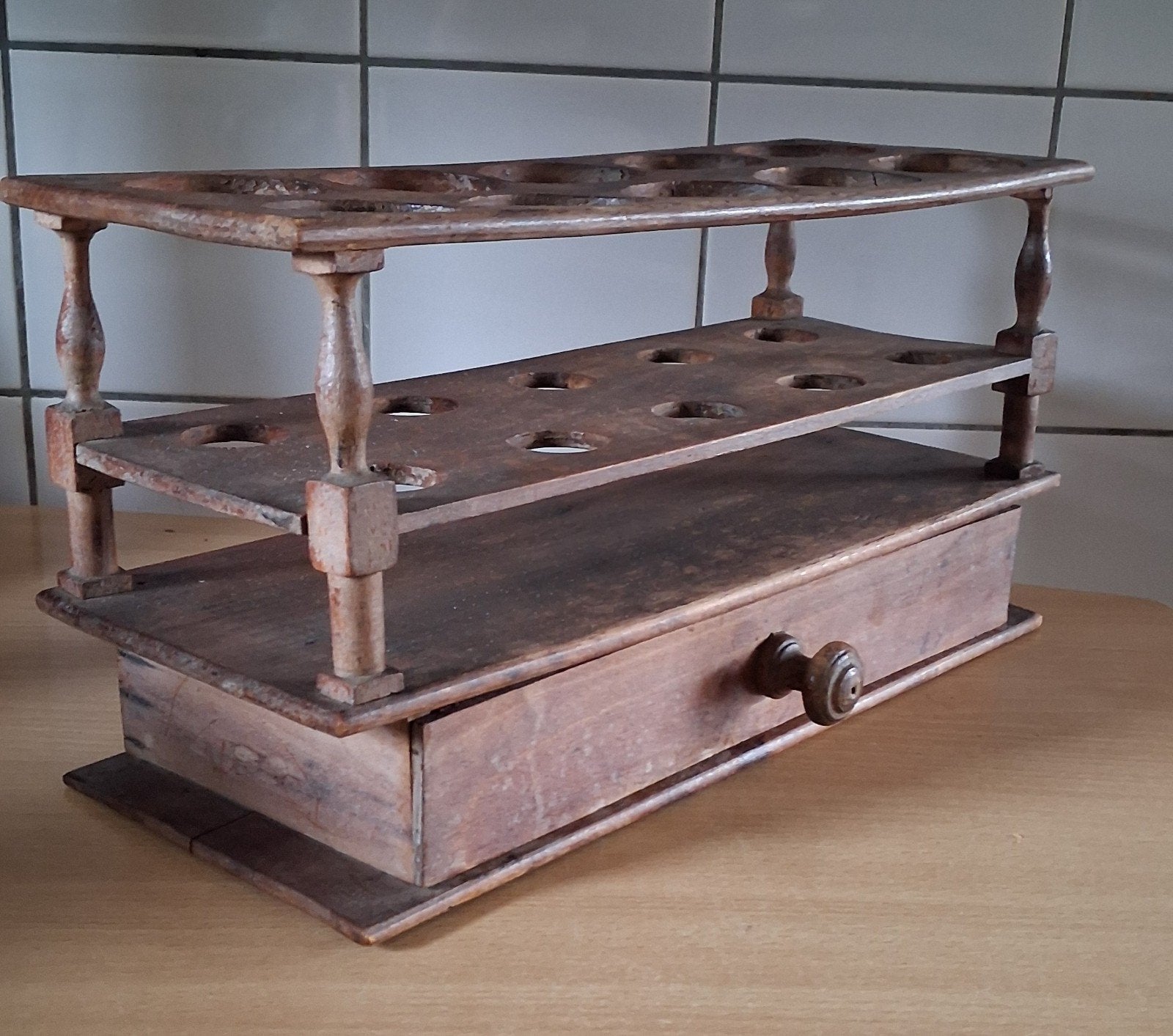 Laboratoriumrek.  Ca 1900/1920. 35/18/13.5 cm., Ophalen