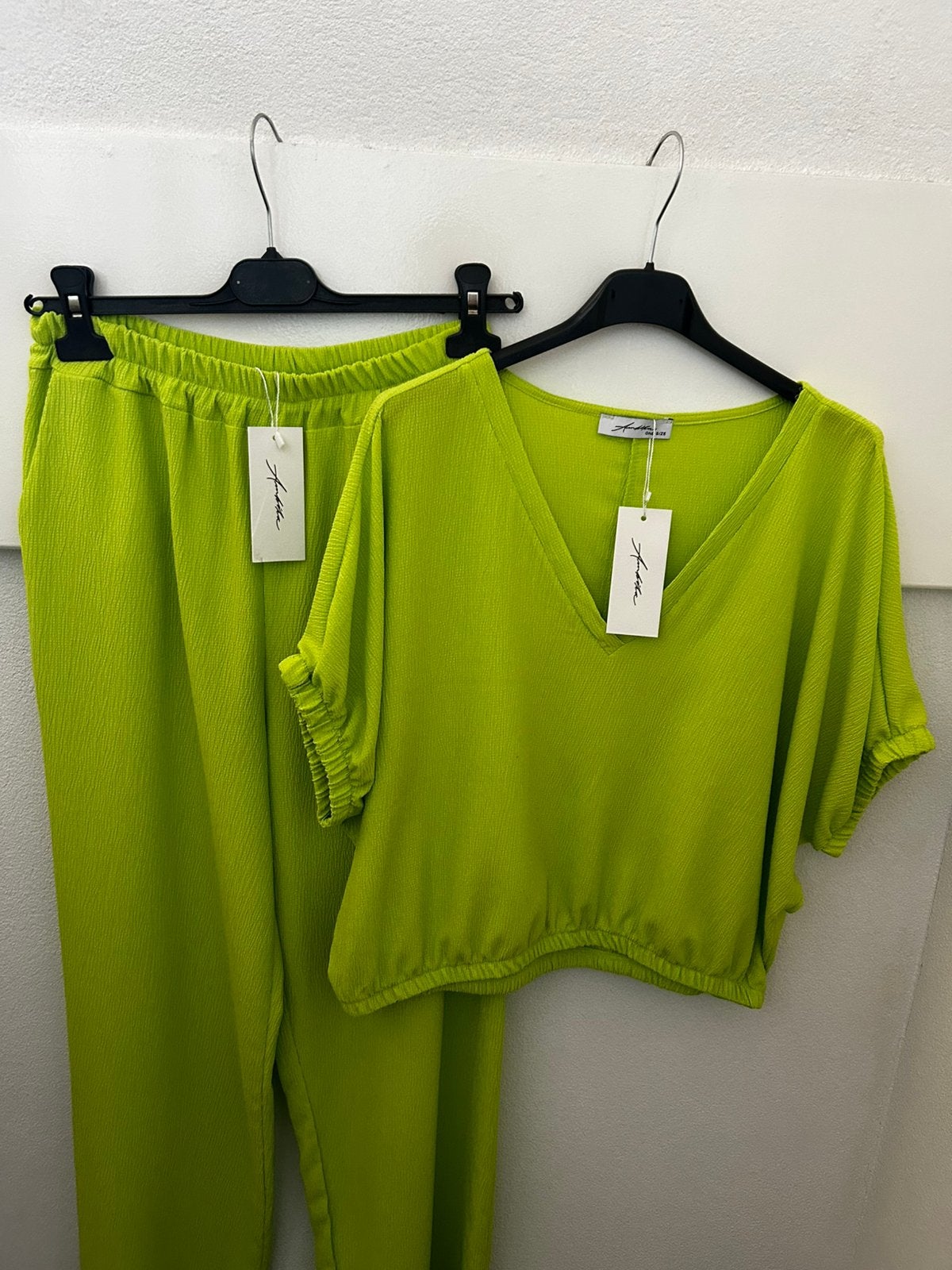 2 delig zomer pak, Ophalen of Verzenden, Nieuw, Maat 38/40 (M), Groen