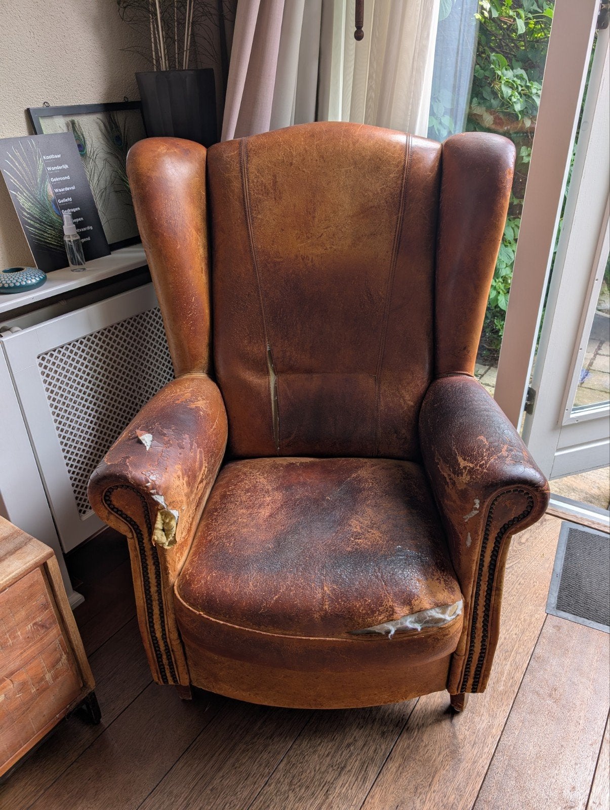 Gratis ophalen - schapen leren oor fauteuil - opknapper, Huis en Inrichting, Fauteuils, Gebruikt, 75 tot 100 cm, Ophalen, Vintage, Klassiek, Landelijk