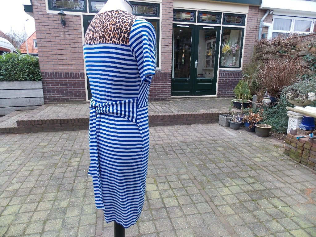 Juffrouw Jansen jurk, maat 40 z.g.a.n, Blauw, Maat 42/44 (L), Ophalen of Verzenden, Zo goed als nieuw