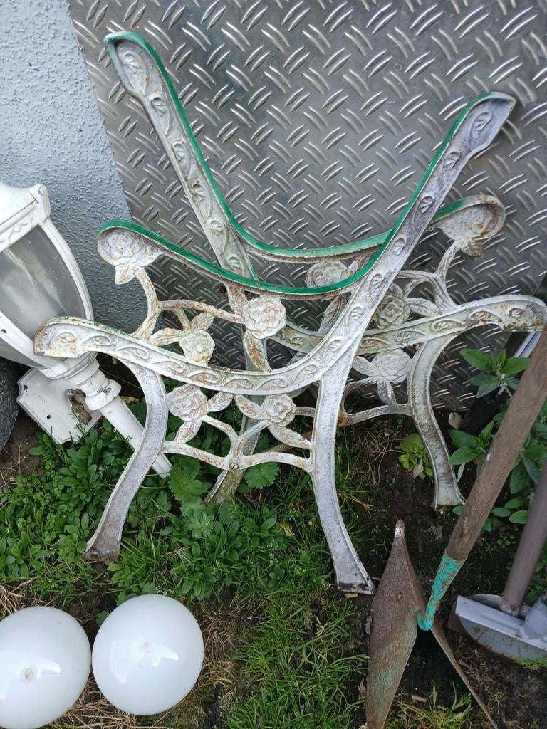 Gietijzeren bankpoten, Tuin en Terras, Tuinbanken, Ophalen, Gebruikt, Metaal