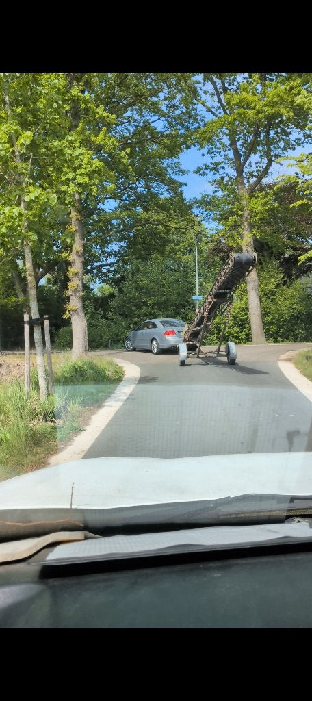 transportband / opvoerband op onderstel 8.5 meter lang, Ophalen of Verzenden, Gebruikt