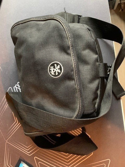 Crumpler Cupcake 3000 cameratas - Zwart, Ophalen, Gevoerd, Zo goed als nieuw, Zwart