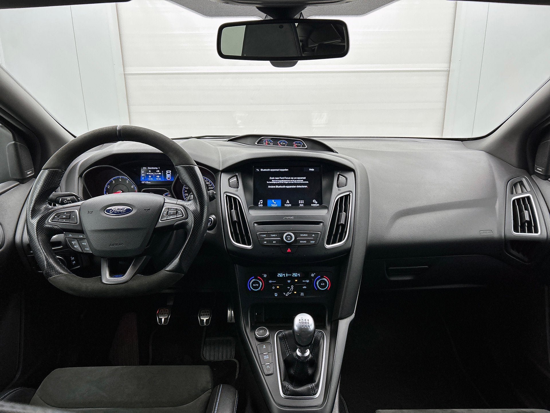 Ford Focus 2.3 RS(Goed OnderH, Schaalstoelen, Camera, AirTec, Auto's, Ford, Gebruikt, 4 cilinders, Automatische klimaatregeling