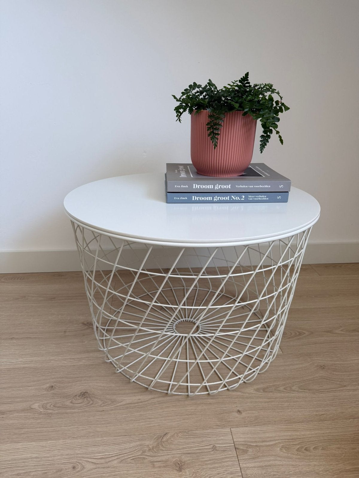 IKEA KVISTBRO Bijzettafel, Metaal of Aluminium, Rond, 55 tot 75 cm, Zo goed als nieuw