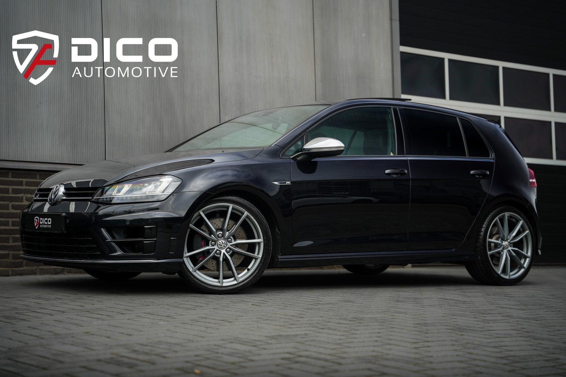 Volkswagen Golf R 2.0 TSI 301 pk 4Motion / Eventuri-Intake/, Automaat, Gebruikt, 4 cilinders, 1984 cc