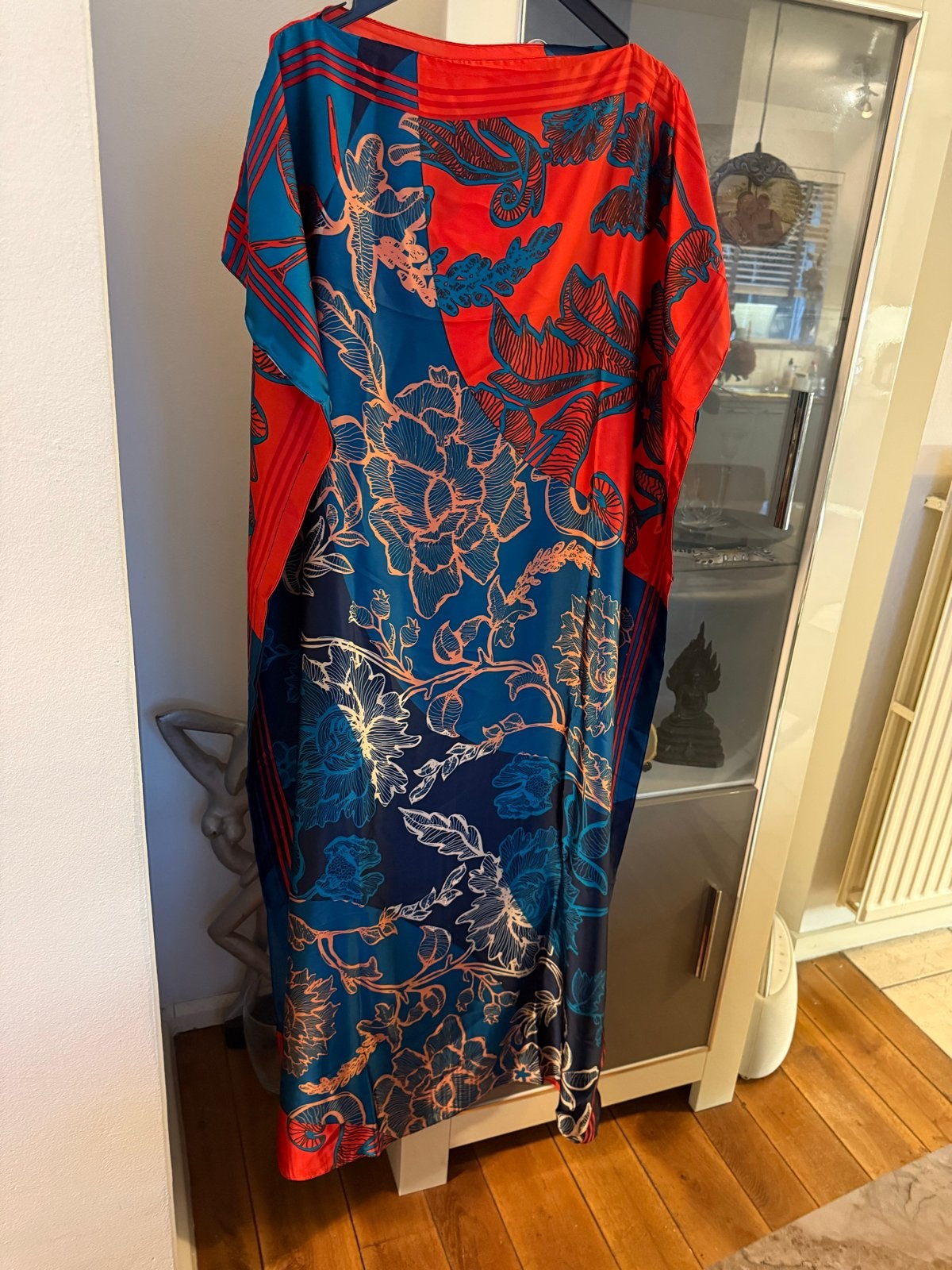 Nieuwe Kaftan met Satijnlook en Sjaal - Maat 52/54, Ophalen of Verzenden, Nieuw, Meerkleurig, Jurk