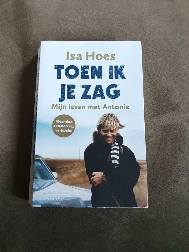 TOEN  IK  JE  ZAG  van  Isa  Hoes  , Ophalen of Verzenden, Zo goed als nieuw