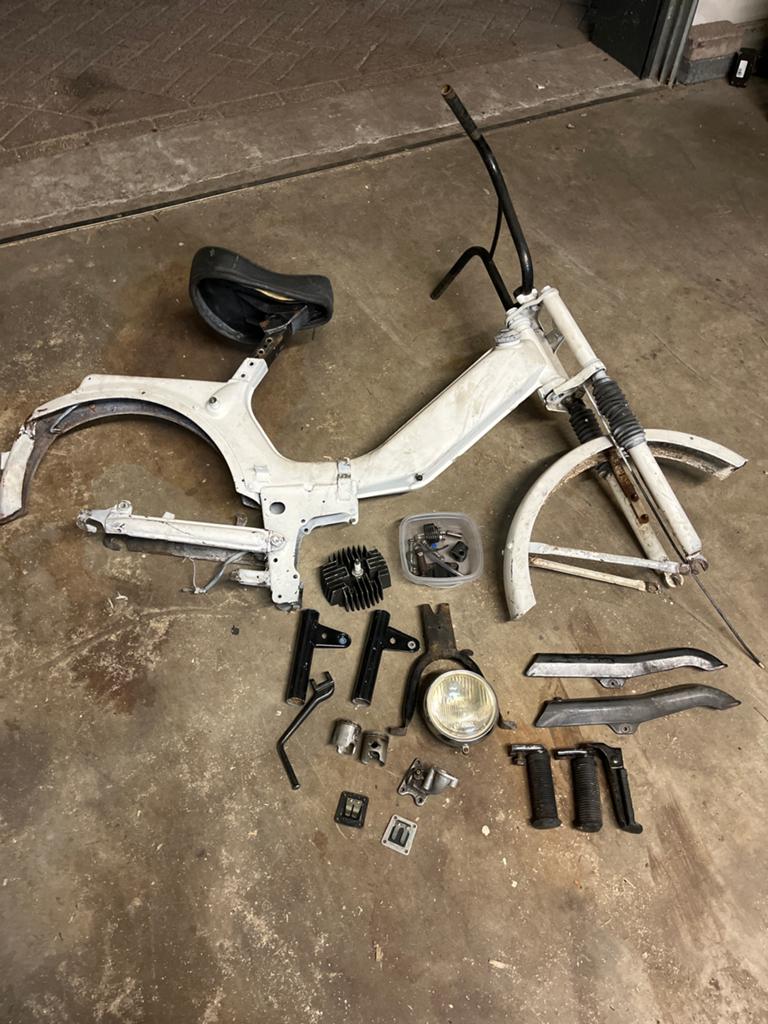 Tomos frame en onderdelen, Fietsen en Brommers, Brommers | Tomos, Ophalen, Gebruikt, Overige modellen