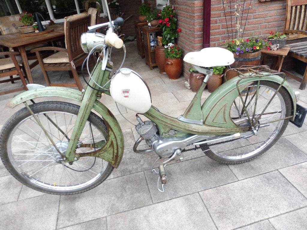 NSU-Quickly,  type S, 1957, Maximaal 45 km/u, 49 cc, 2 versnellingen, Ophalen