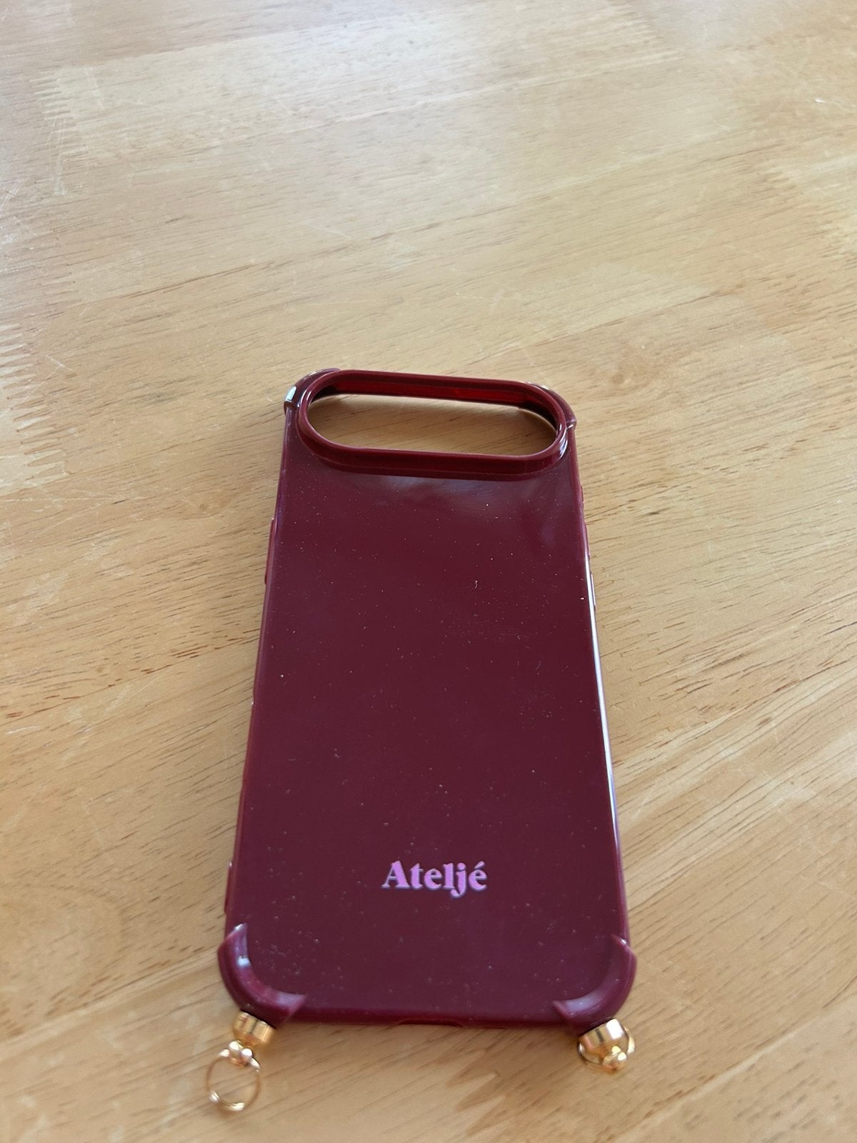 Nieuwe Burgundy Ateljé iPhone 17 Air Case van de Bijenkorf, Telecommunicatie, Mobiele telefoons | Hoesjes en Frontjes | Apple iPhone
