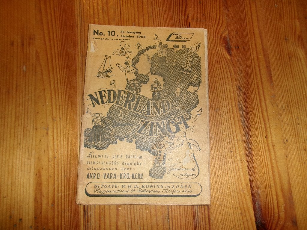 Nederland zingt - October 1955 / 1956, Boeken, Ophalen of Verzenden, Gelezen, Genre of Stijl