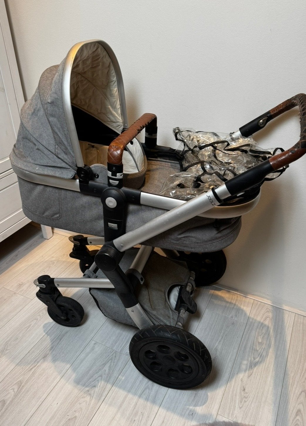 Joolz Day kinderwagen en regenhoes, Gebruikt, Luchtbanden, Combiwagen, Ophalen