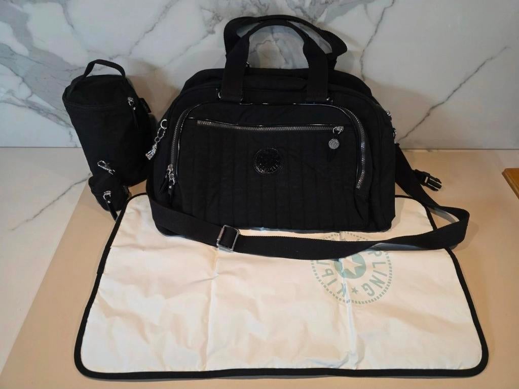Kipling Camama luiertas zwart | Babytas met Verschoningsmat, Kinderen en Baby's, Luiertassen, Ophalen of Verzenden, Zo goed als nieuw