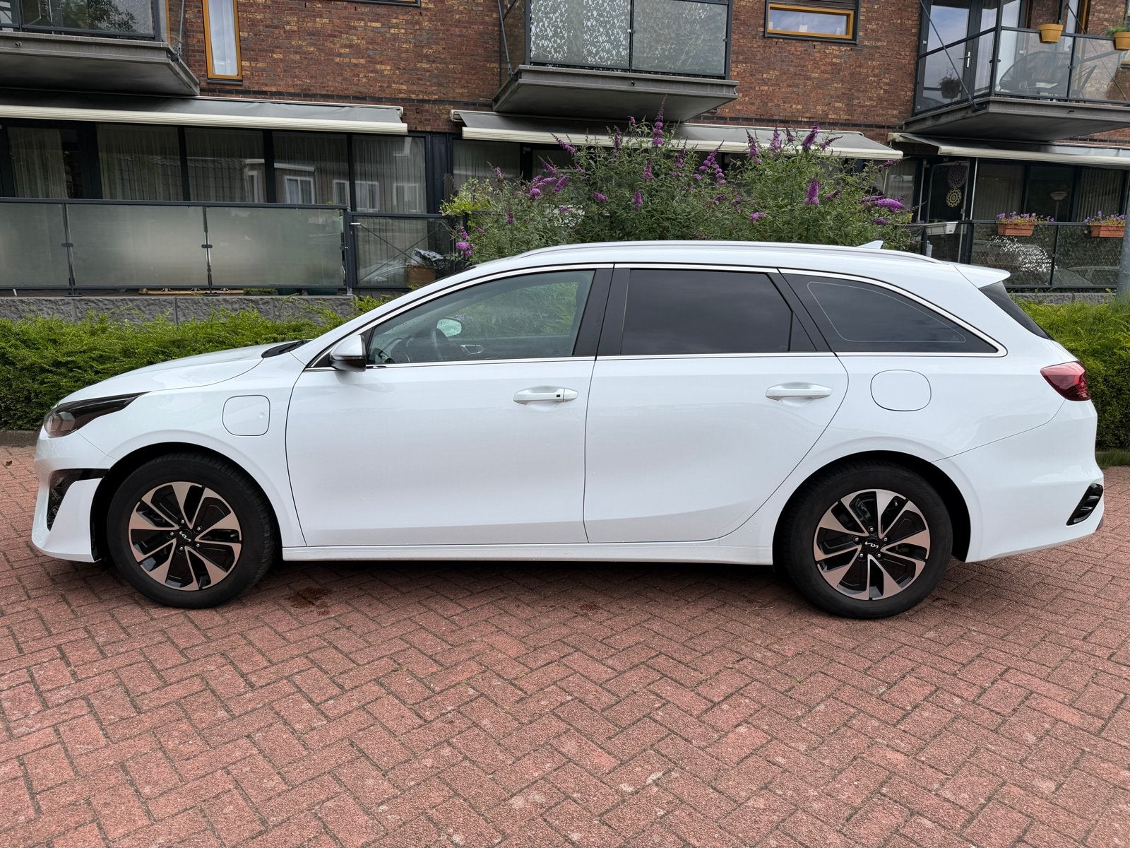 Kia (Pro) Cee d 1.6 GDI Phev 141pk Dct6 2022 Wit 60000km, Stof, Zwart, Wit, Plug-in hybride