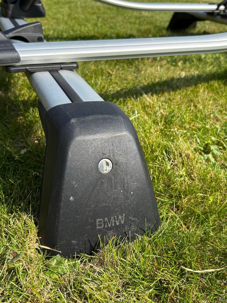 BMW dakdragers met fietsendragers, Ophalen, Zo goed als nieuw