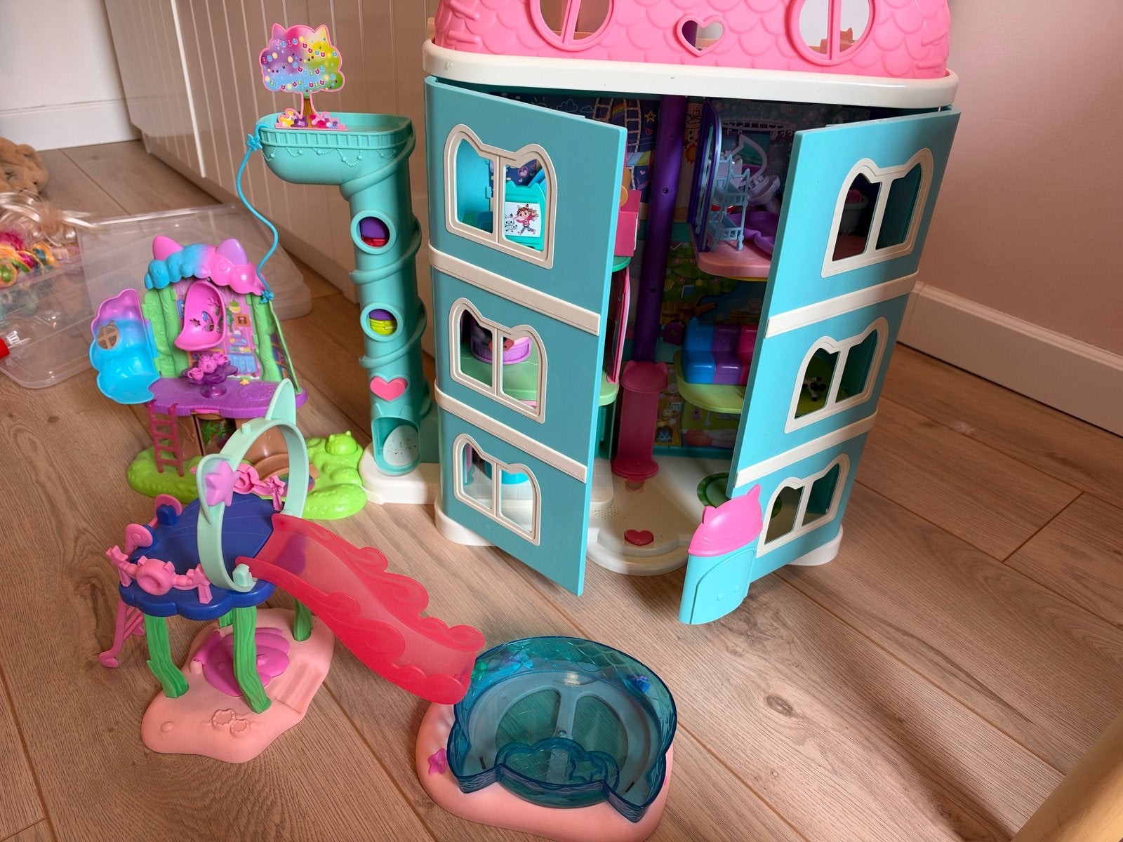 Gaby's Poppenhuis - Compleet met Meubels en Accessoires, Ophalen, Gebruikt, Overige typen