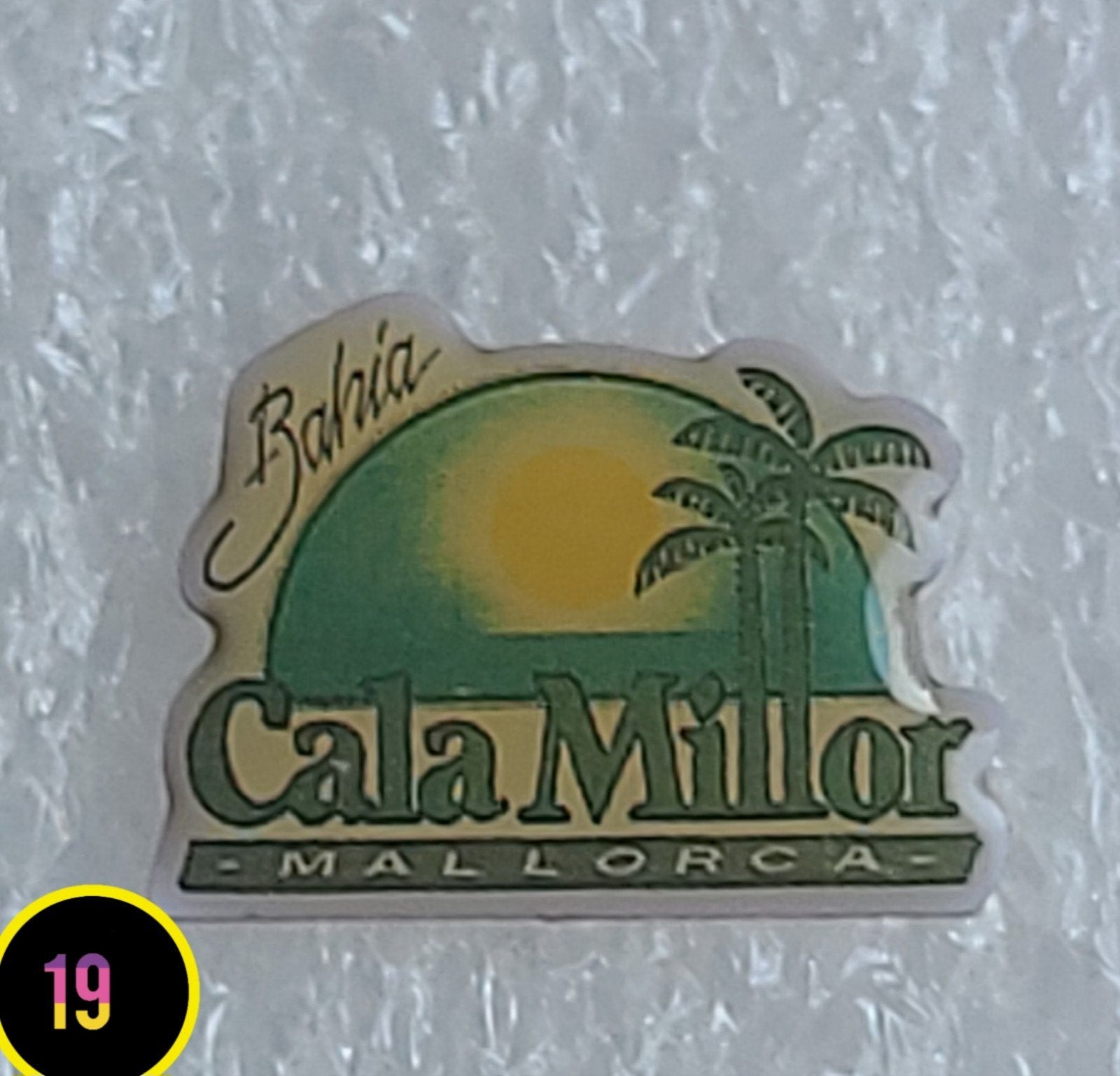 Pin Bahia Cala Millor Mallorca, Verzenden
