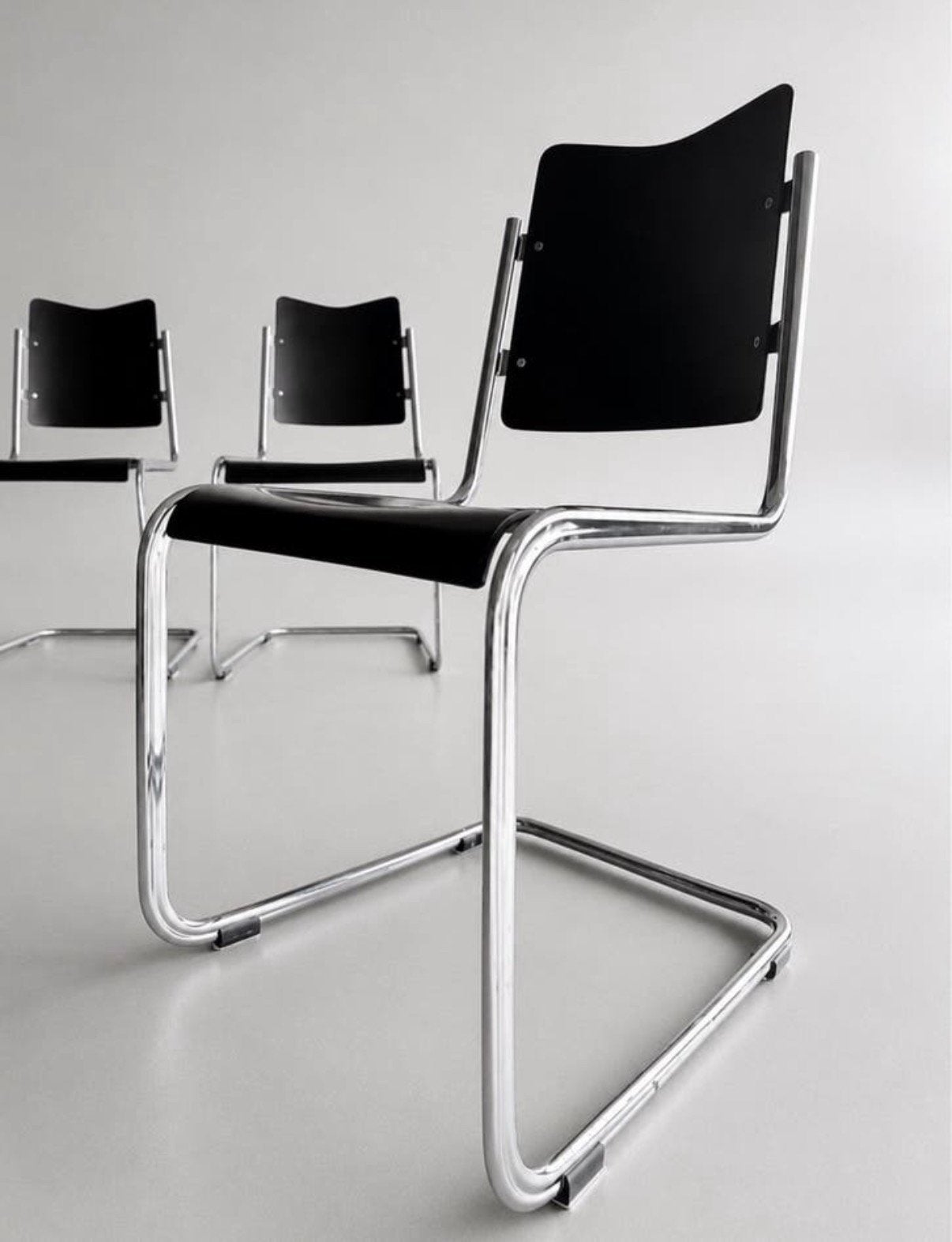 Set of 4 Vintage Tecta B11 Cantilever Chairs, Jean Prouve, Ophalen, -, Zwart, -