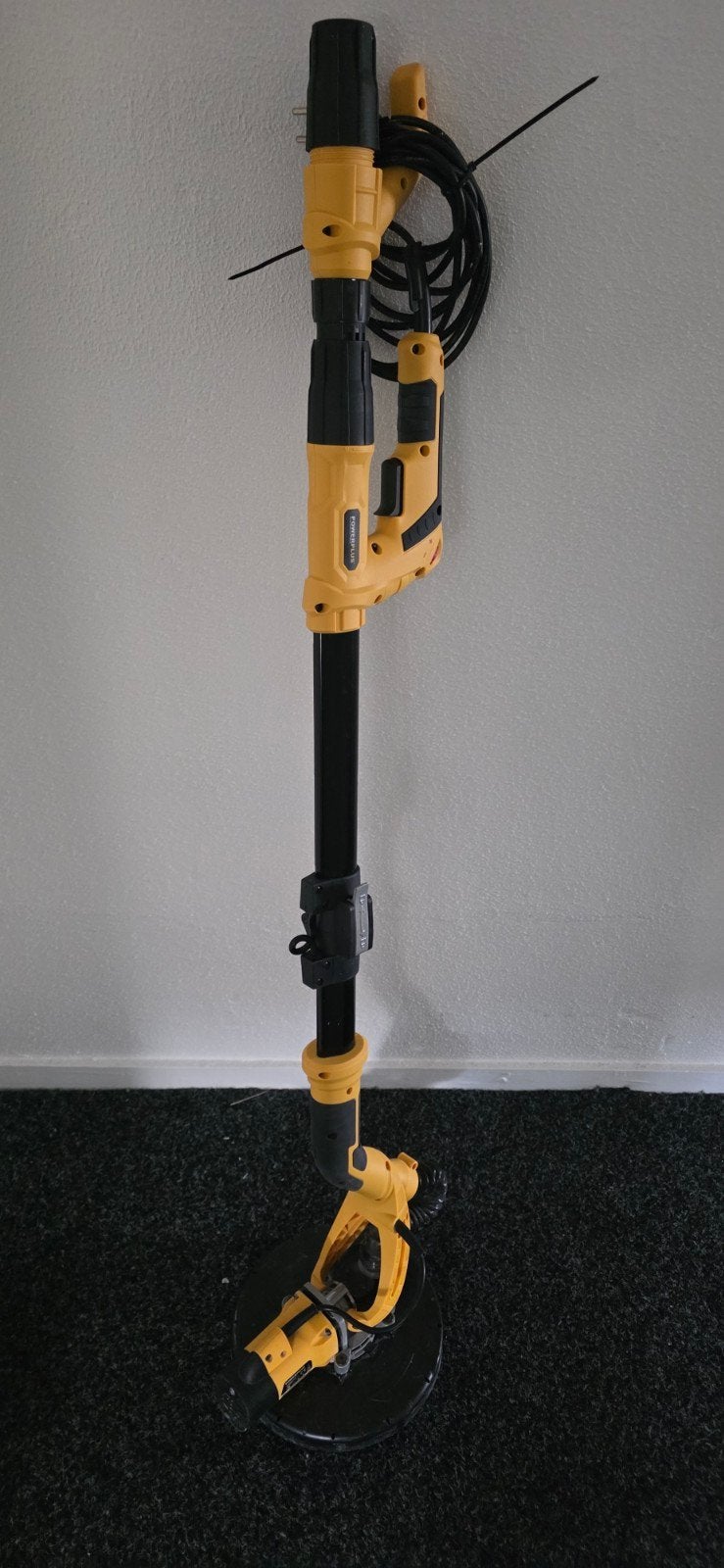 Plafond schuurmachine 75 euro in nieuwe staat., Doe-het-zelf en Verbouw, Gereedschap | Schuurmachines, Ophalen of Verzenden, Zo goed als nieuw