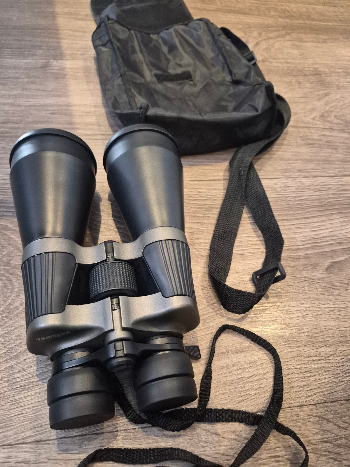 Traveler 10-30x60 Zoom Verrekijker met Tas en Doppen, Dakkant (recht), Ophalen of Verzenden, Zo goed als nieuw, 20x of meer