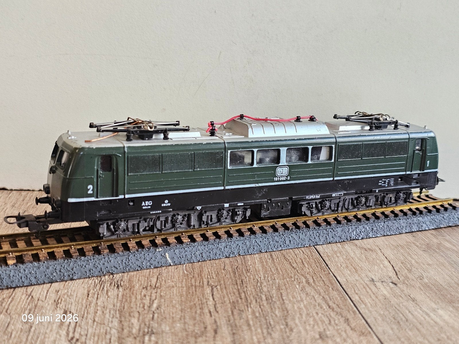 Lima E151 002-3 locomotief omgebouwd naar Märklin wisselstro, Ophalen of Verzenden