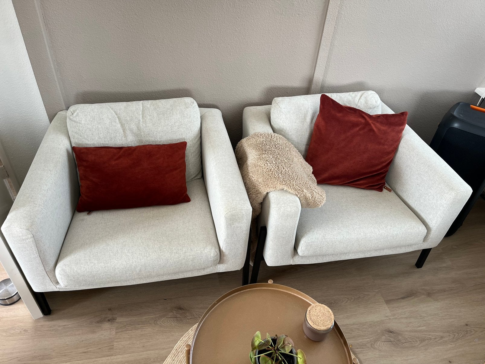 Ikea Koarp stoelen licht grijs (2 stuks), Ophalen, Twee, Zo goed als nieuw, Stof