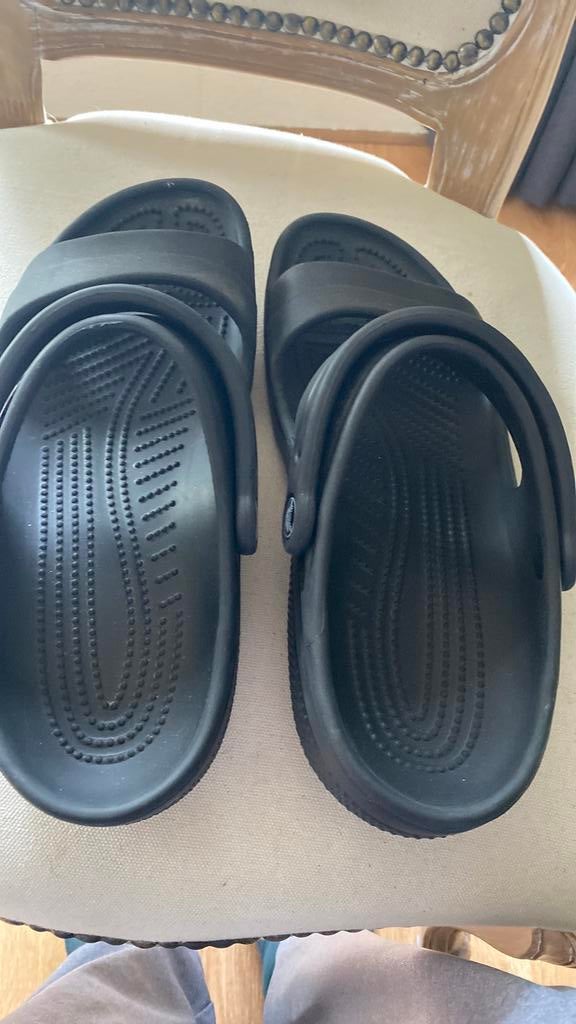 Crocs 8-10 41-42, Ophalen of Verzenden, Zo goed als nieuw