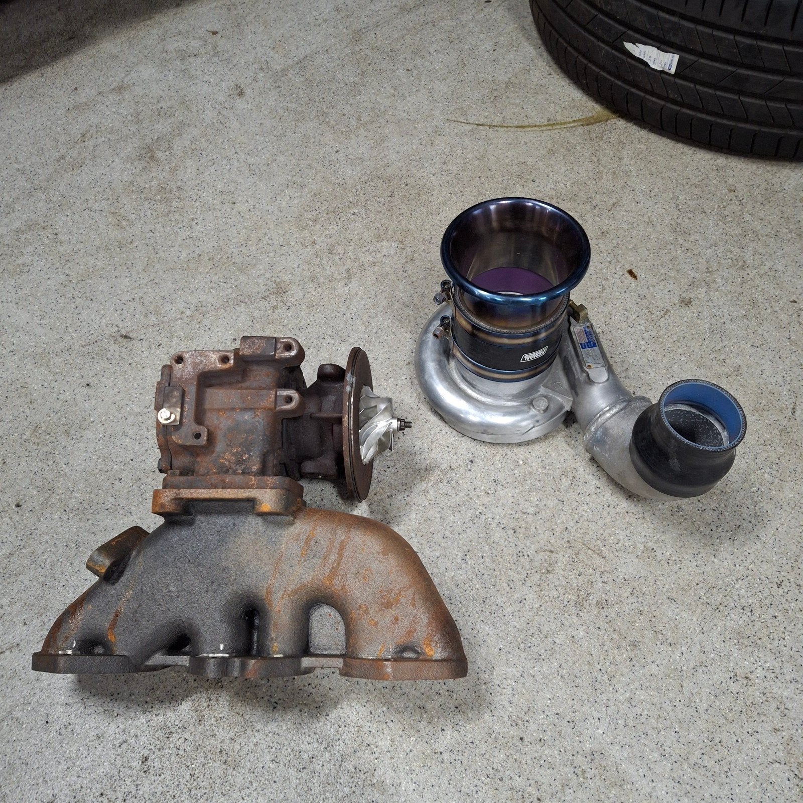 Holset HX35W turbo vr6 spruitstuk, Ophalen of Verzenden, Gebruikt