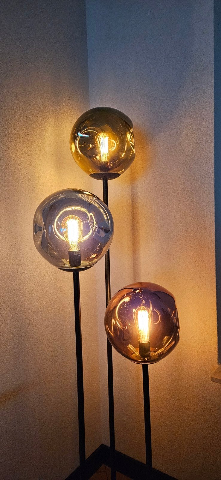 Moderne Vloerlamp met 3 unieke Glazen Bollen, incl lichtbron, Ophalen, Modern, Sfeervol, E27 (groot), Zo goed als nieuw