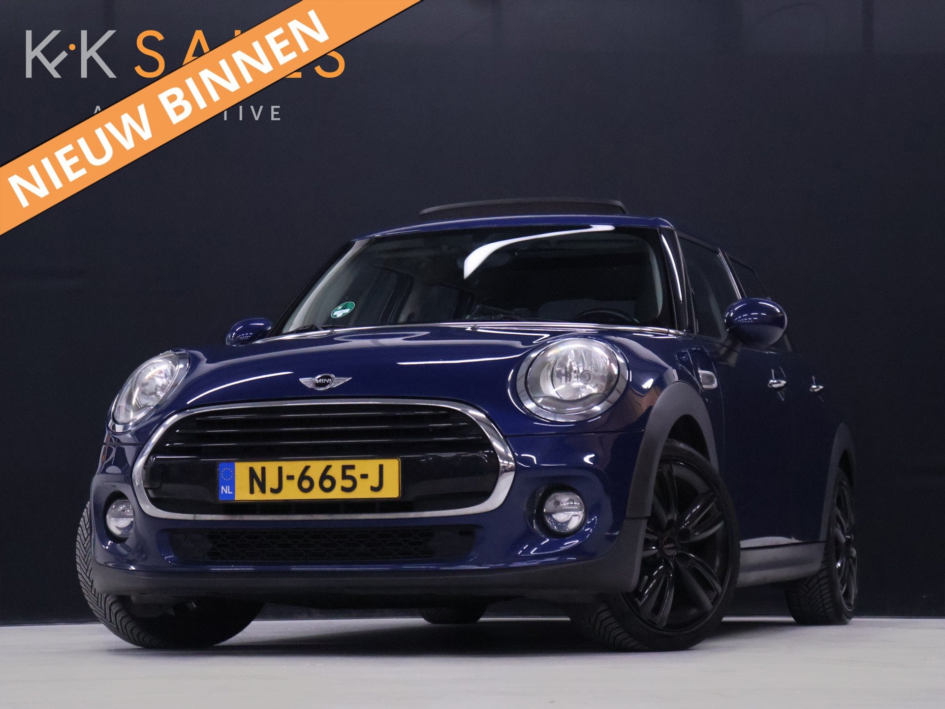 MINI 5-deurs 1.5 Cooper Business [PANORAMADAK, NAVIGATIE, CR, Gebruikt, Blauw, 49 €/maand, Origineel Nederlands