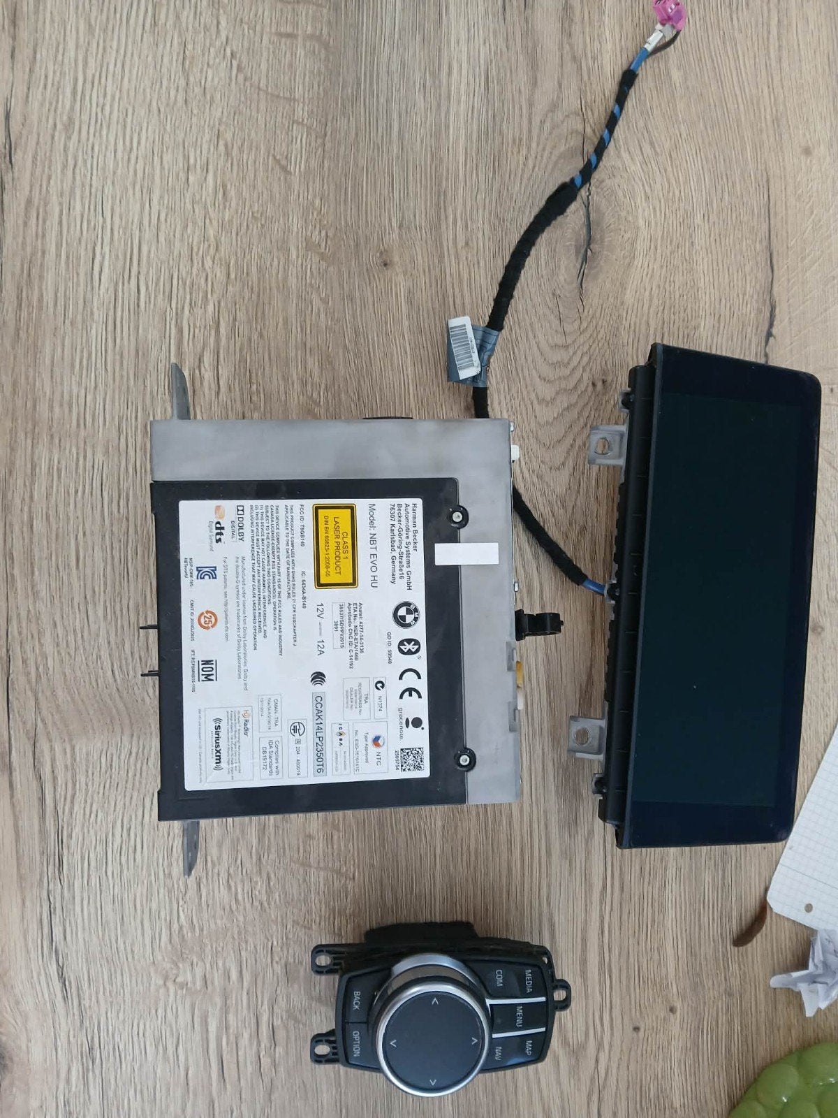 Bmw NBT evo HU, Ophalen