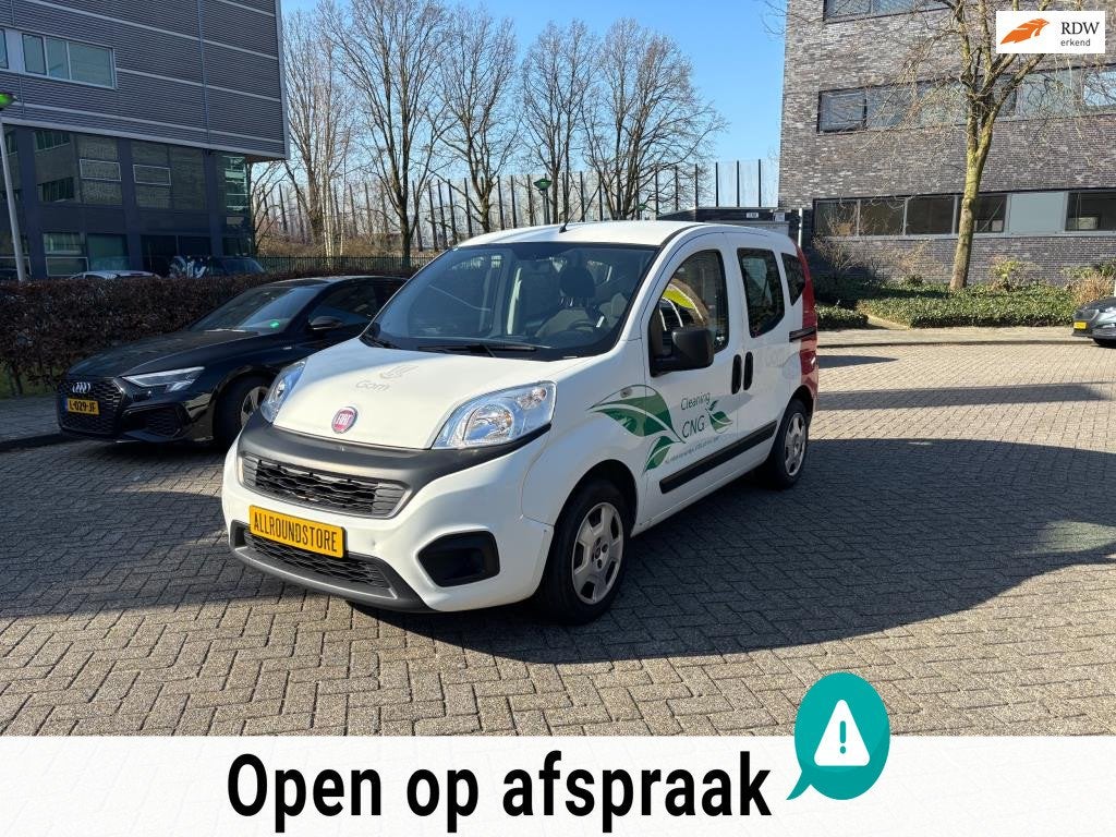 Fiat Qubo 1.4 I Natural power easy (2018)Benzine/Cng 114000k, Auto's, Fiat, Voorwielaandrijving, Stof, Gebruikt, Zwart