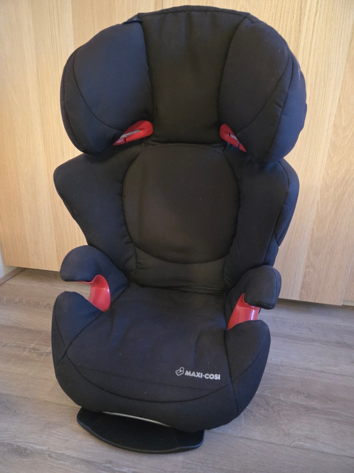 Maxi Cosi Autostoel zgan / schoon, Ophalen, Verstelbare rugleuning, Autogordel, 15 t/m 36 kg