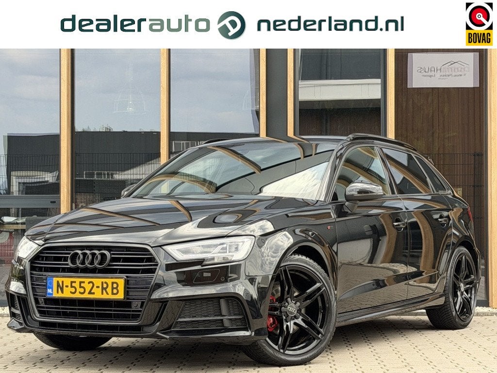 Audi A3 Sportback 1.5 TFSI S-line | Leder | Navi | Black-Pac, Auto's, Audi, Euro 6, 4 cilinders, 150 pk, Zwart