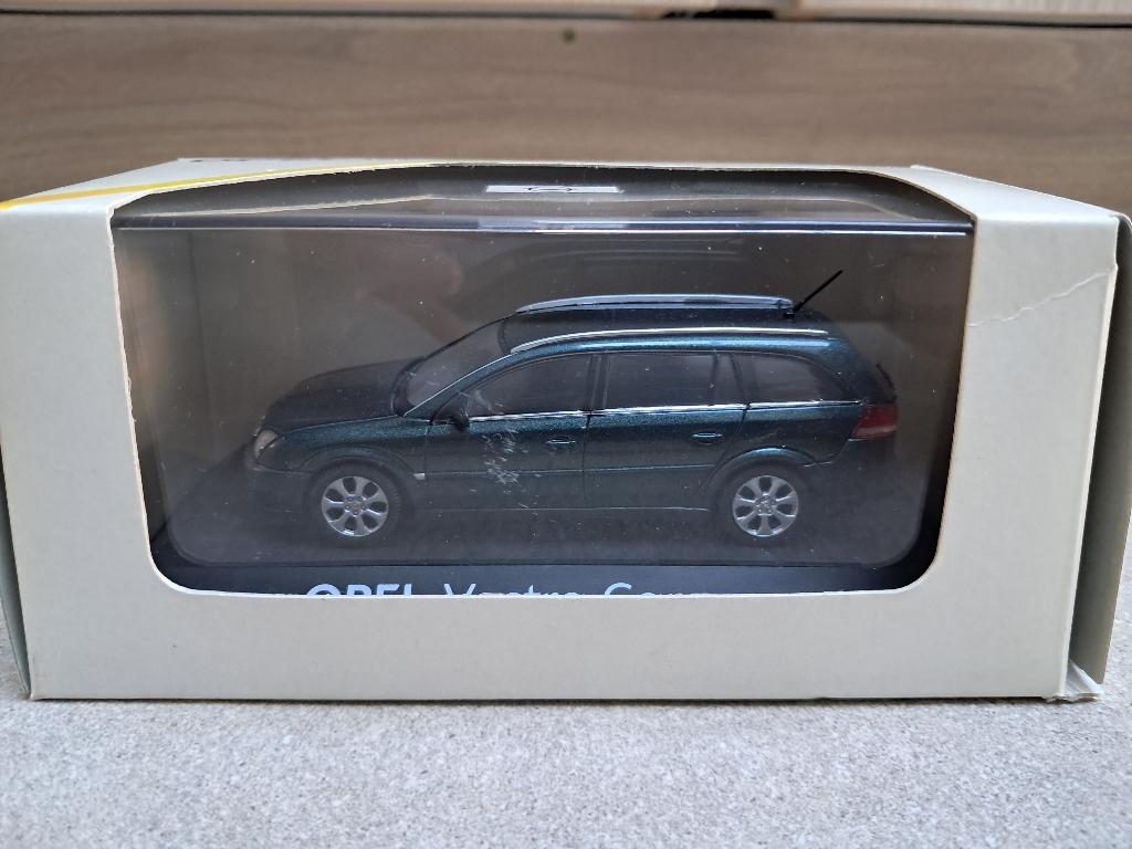 Miniatuur Opel Vectra C Caravan 1:43, Ophalen of Verzenden, Zo goed als nieuw, Auto, MiniChamps