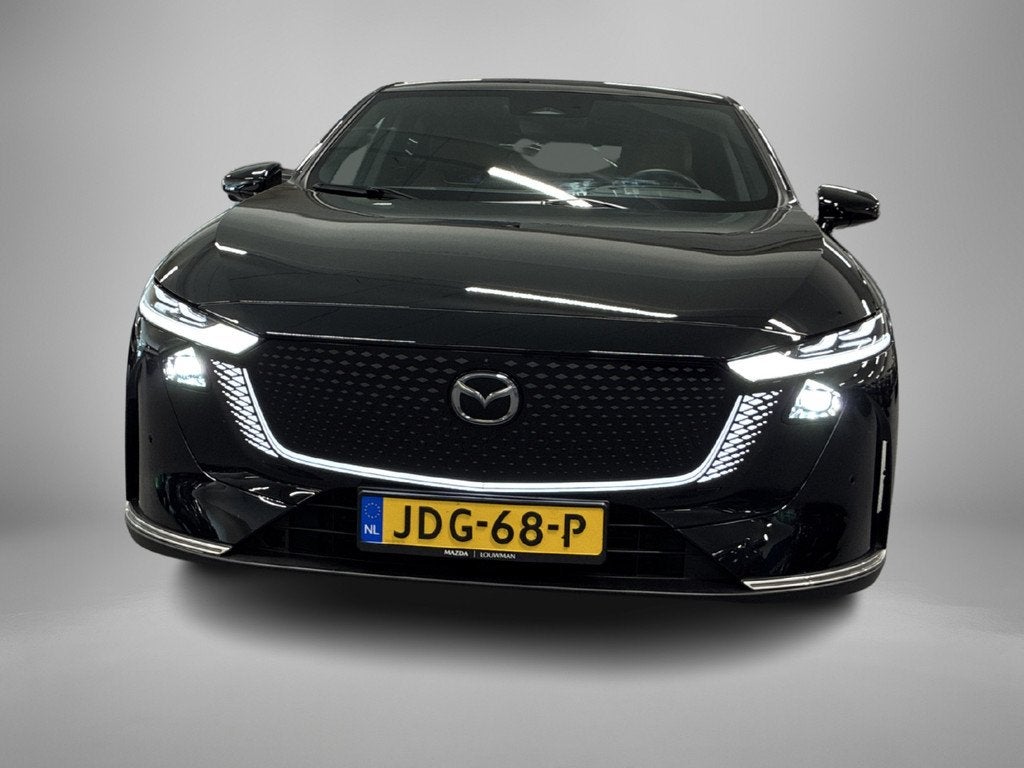 Mazda 6e Takumi Plus Long Range 80 kWh (bj 2025, automaat), Auto's, Mazda, 12 maanden, Achterwielaandrijving, Gebruikt, 436 min