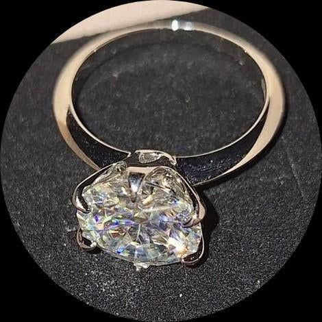 Moisanite briljant 5kt color D in S925 ring 8,5. Gratis verz, Sieraden, Tassen en Uiterlijk, Ringen, Nieuw, Ophalen of Verzenden