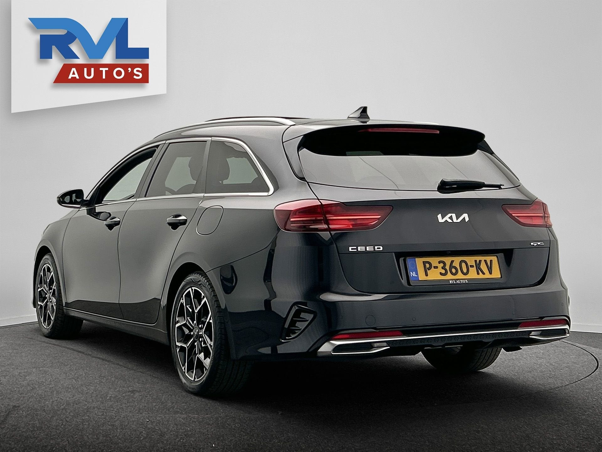 Kia Ceed Sportswagon 1.0 T-GDi GT-Line | Origineel NL | Pano, Auto's, Voorwielaandrijving, Gebruikt, Zwart, Origineel Nederlands