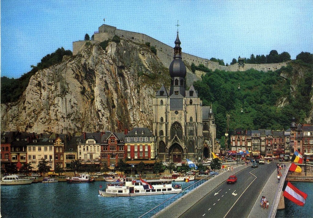 Oude Ansichtkaart-- DINANT, Ophalen of Verzenden, 1960 tot 1980, Gelopen, Antwerpen